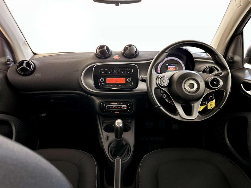 Used smart fortwo 2018 for sale - 76919937: Photo 3