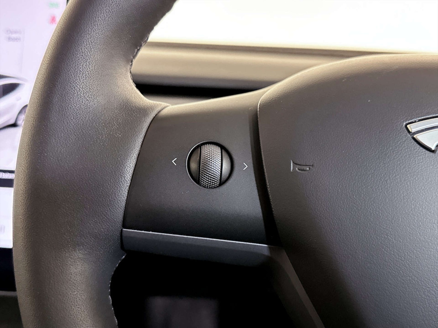 Used Tesla Model Y 2022 for sale - 77434620: Photo 16