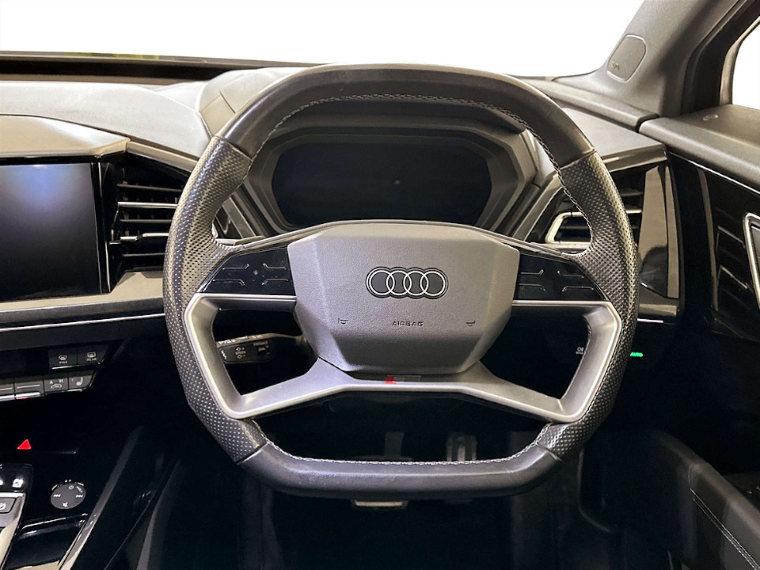 Used Audi Q4 e-tron 2022 for sale - 77745594: Photo 16