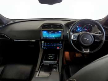Used Jaguar F-Pace 2019 for sale - 75216654: Photo