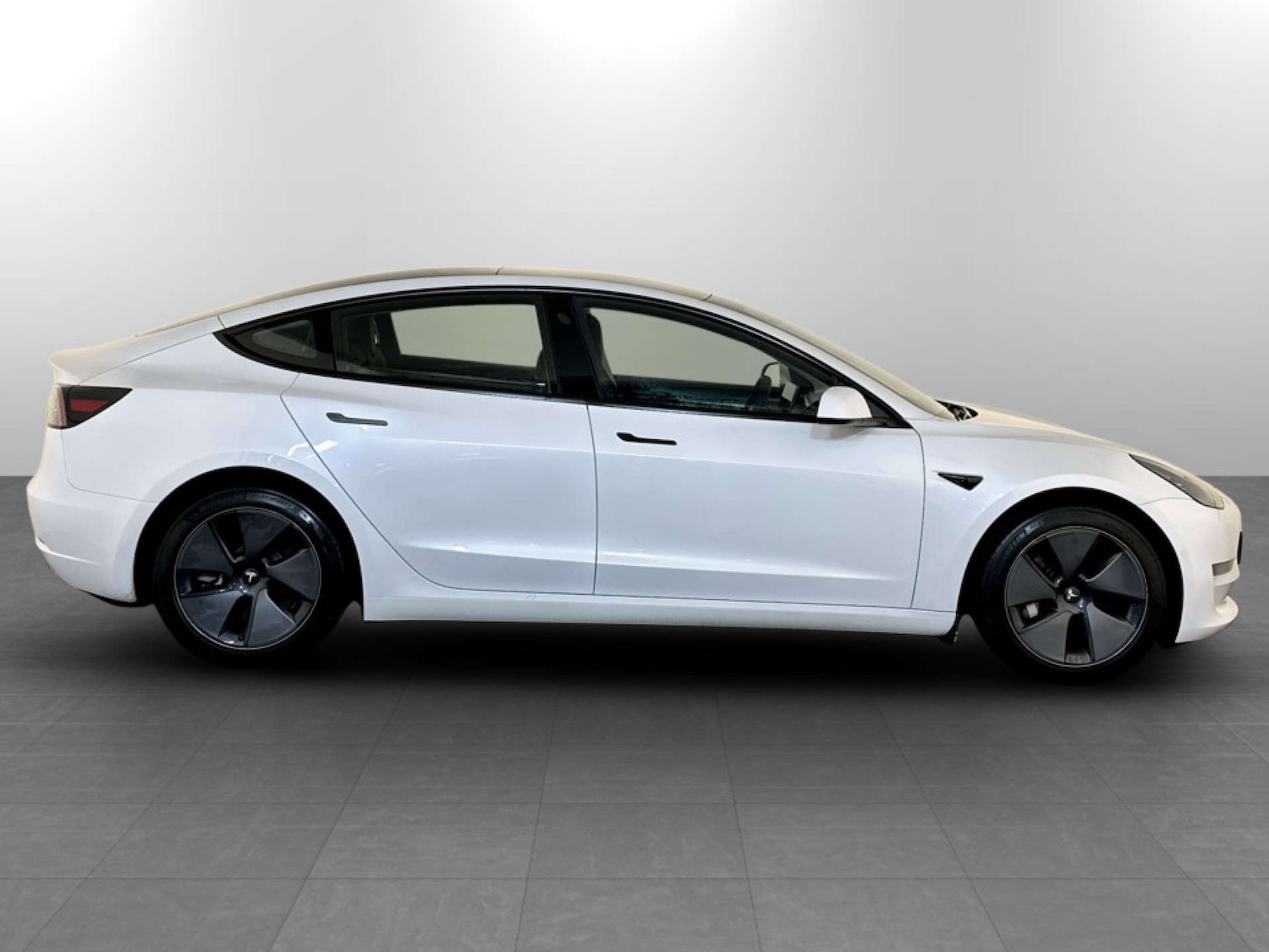 Used Tesla Model 3 2021 for sale - 77406107: Photo 10