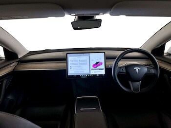 Used Tesla Model 3 2021 for sale - 77406107: Photo