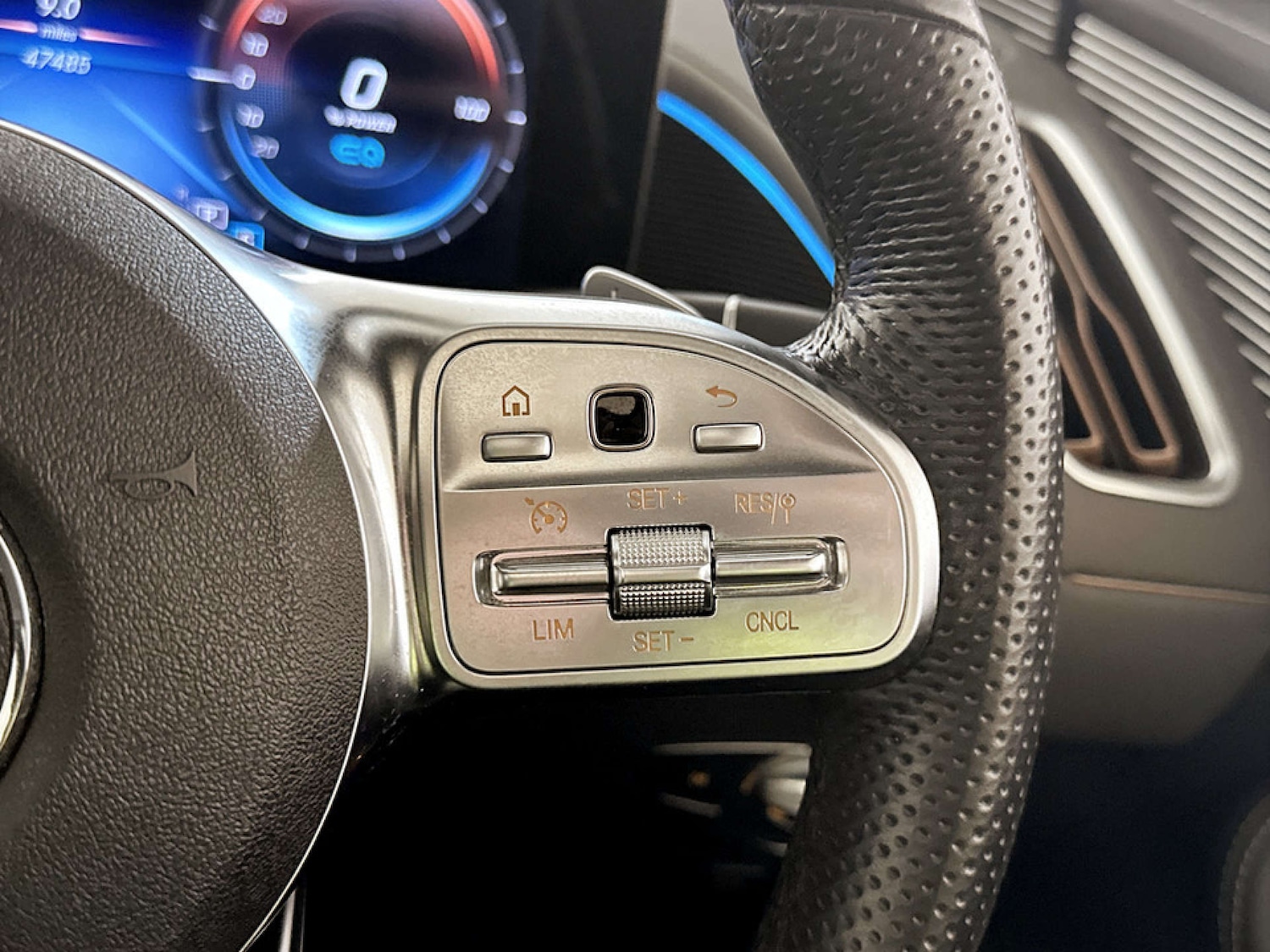 Used Mercedes-Benz EQC 2022 for sale - 77693727: Photo 21