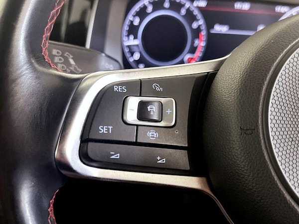 Used Volkswagen Golf 2019 for sale - 75712701: Photo 16