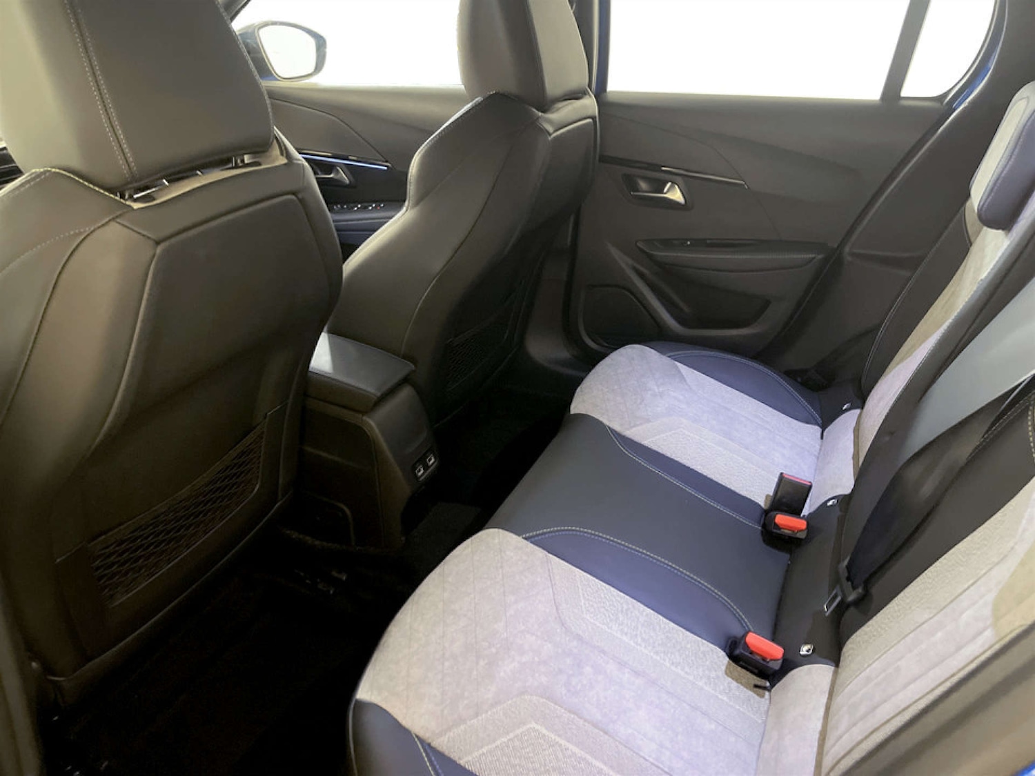 Used Peugeot E-208 2020 for sale - 77571277: Photo 14