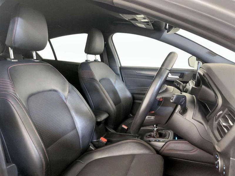 Used Ford Focus for sale - 76826048: Photo 13