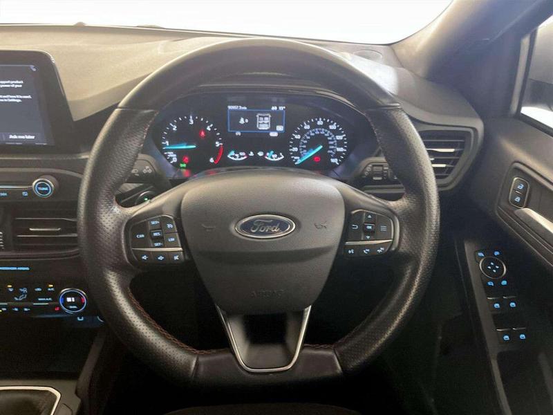 Used Ford Focus for sale - 76826048: Photo 16