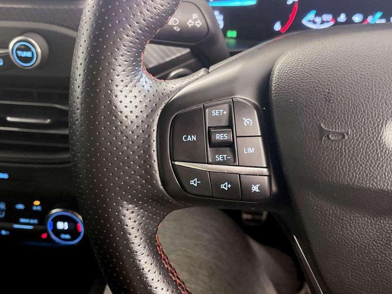 Used Ford Focus for sale - 76826048: Photo 17