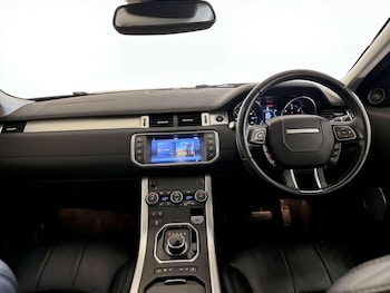 Used Land Rover Range Rover Evoque 2017 for sale - 76918376: Photo