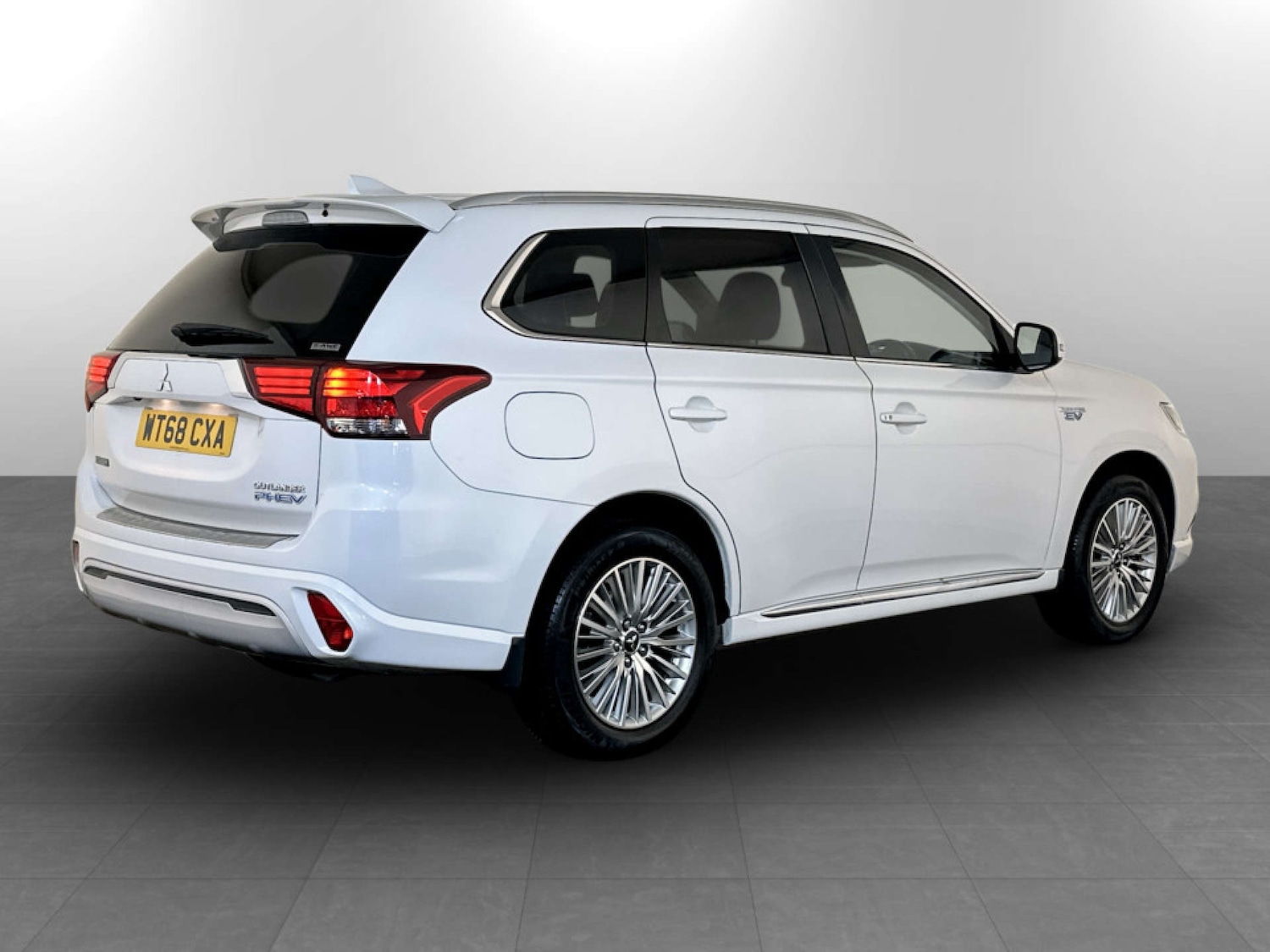 Used Mitsubishi Outlander 2019 for sale - 77261402: Photo 10