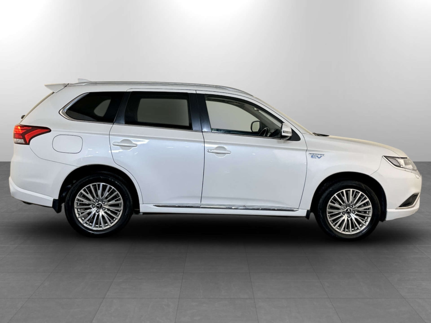 Used Mitsubishi Outlander 2019 for sale - 77261402: Photo 11