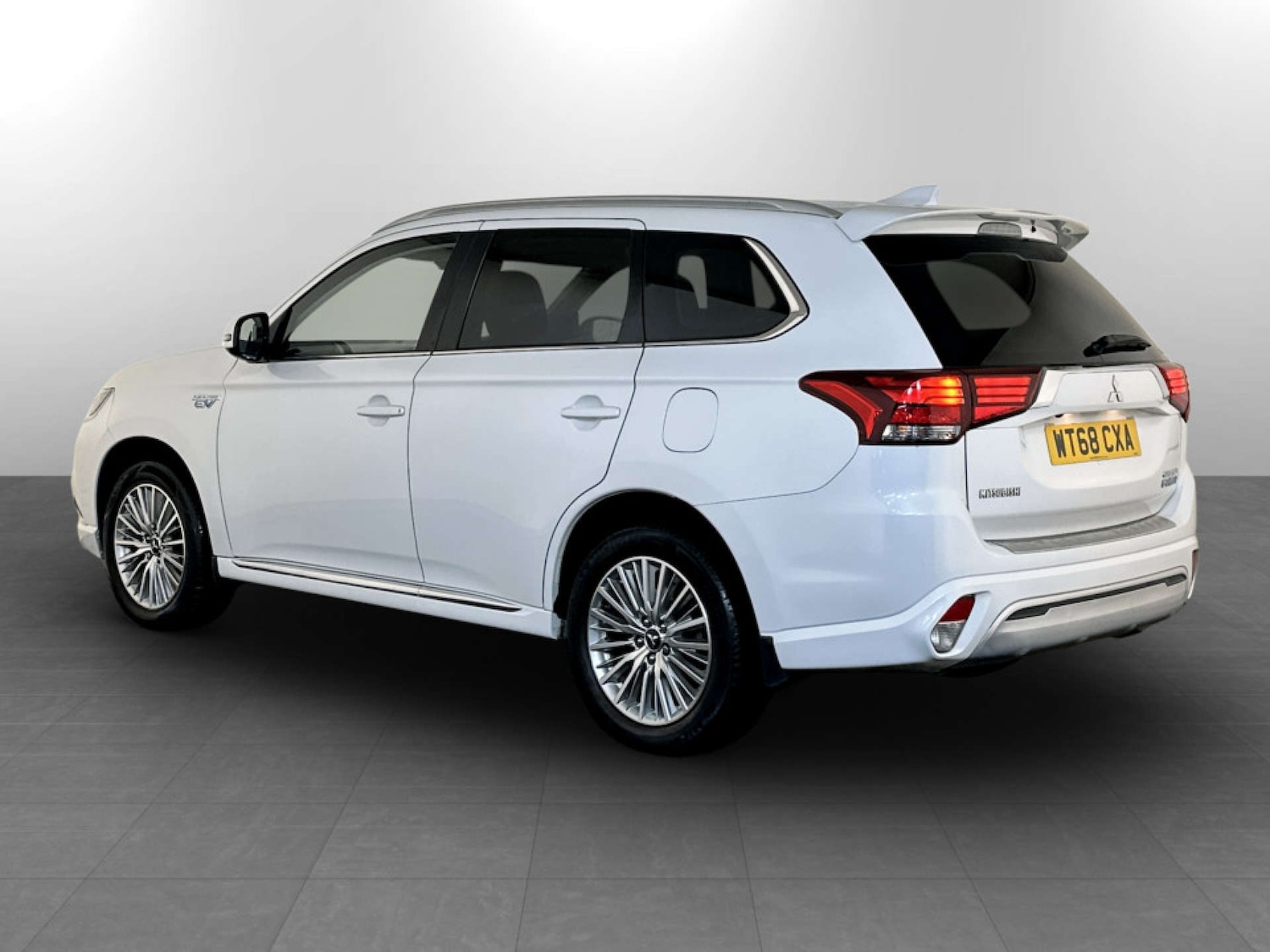 Used Mitsubishi Outlander 2019 for sale - 77261402: Photo 8