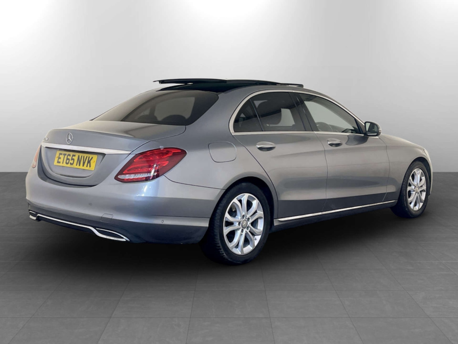 Used Mercedes-Benz C Class 2016 for sale - 77667928: Photo 10