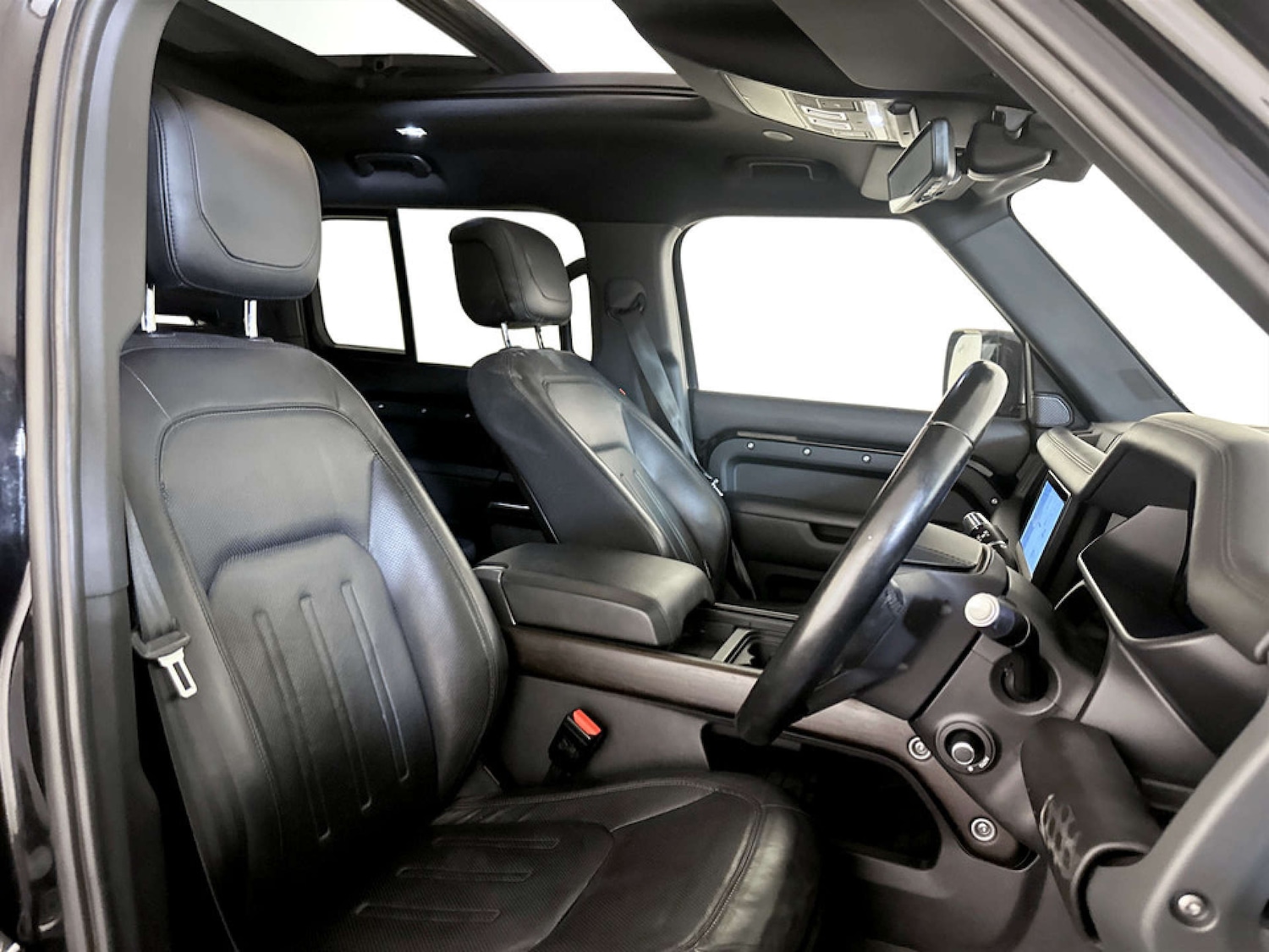 Used Land Rover Defender 110 2020 for sale - 77186137: Photo 13