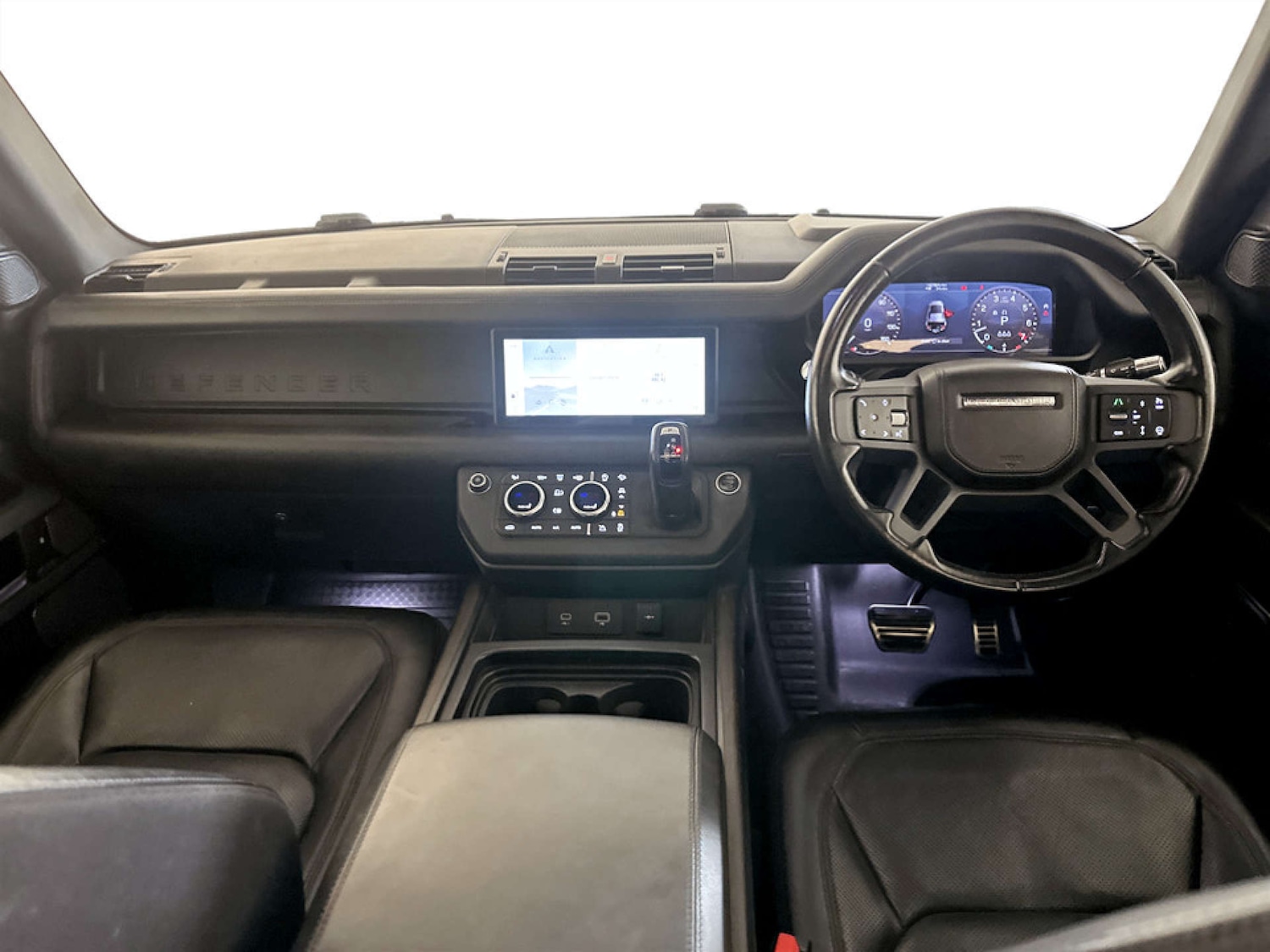 Used Land Rover Defender 110 2020 for sale - 77186137: Photo 3