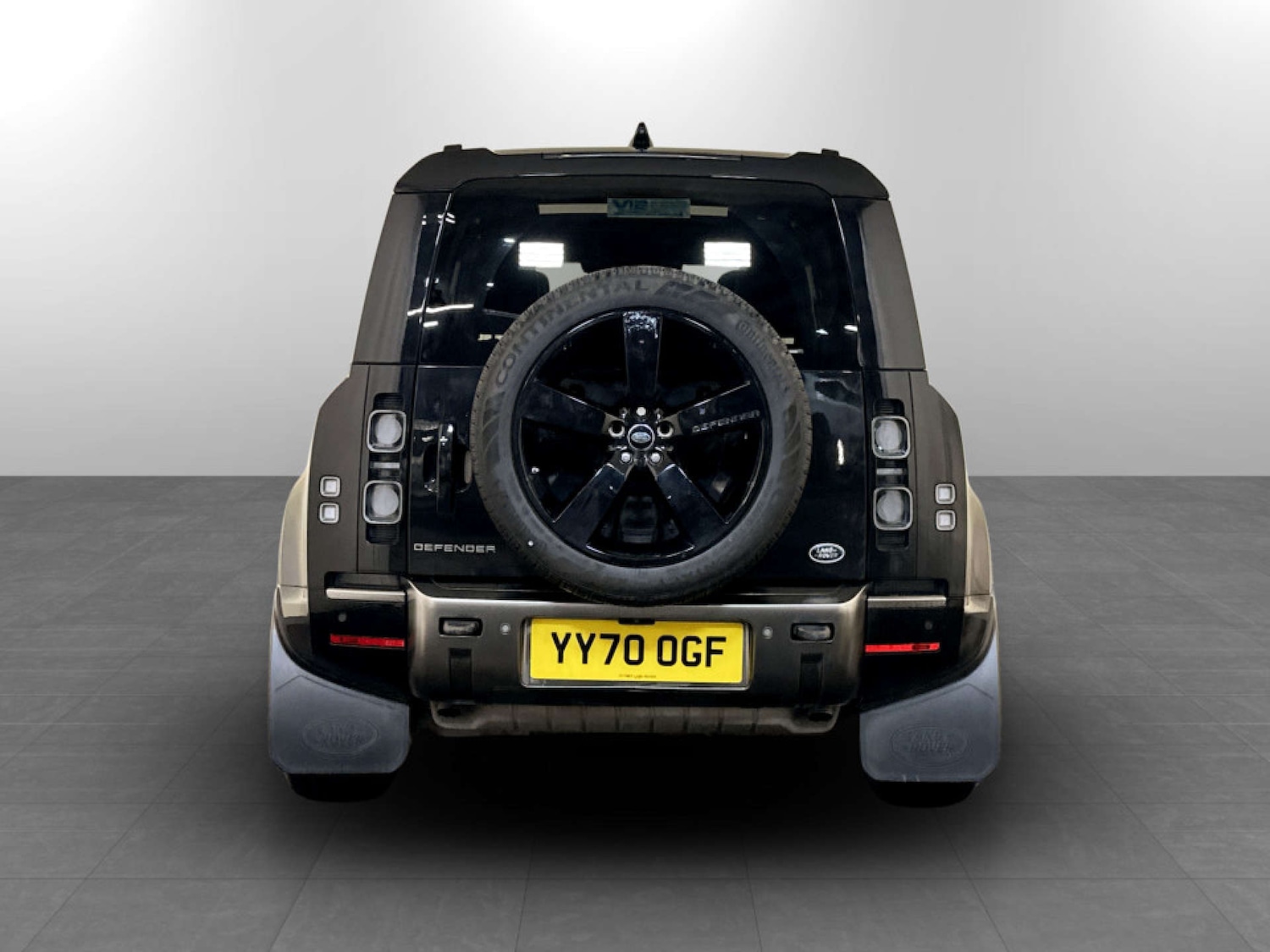 Used Land Rover Defender 110 2020 for sale - 77186137: Photo 9