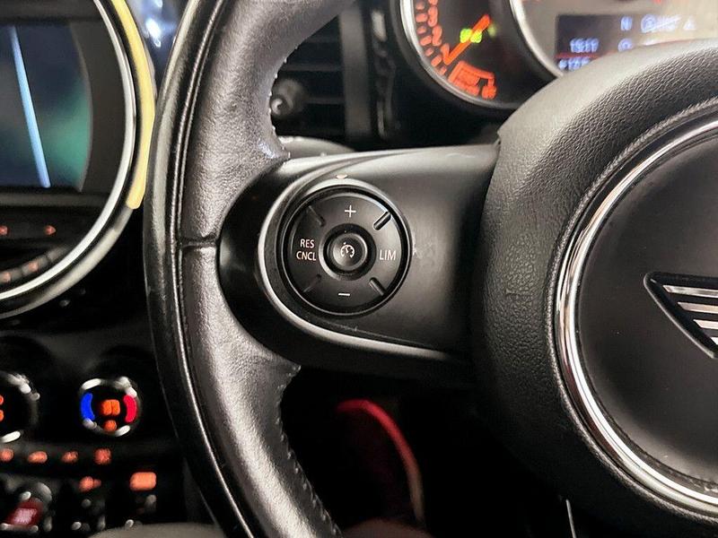 Used MINI Hatch 2018 for sale - 76234898: Photo 17