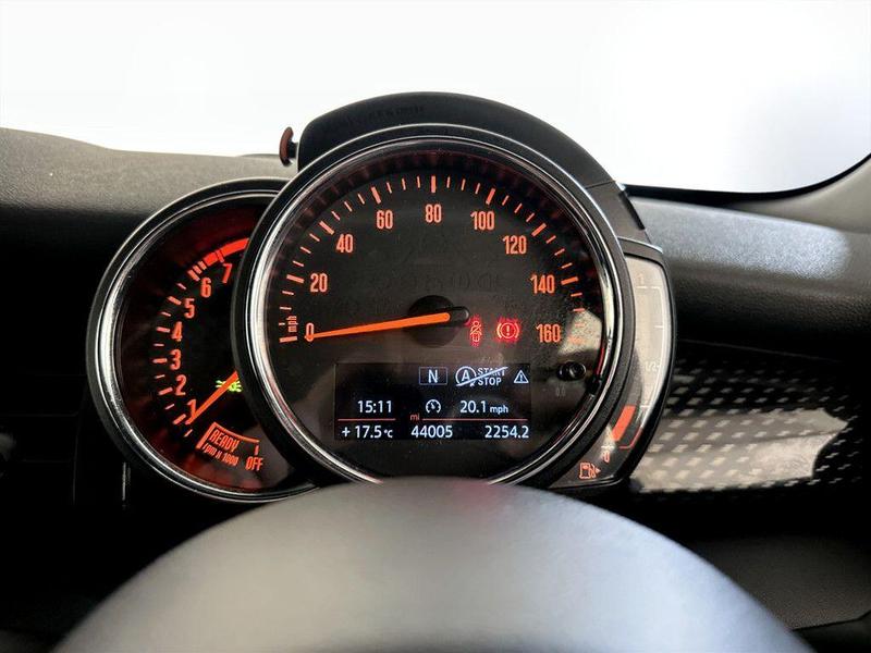 Used MINI Hatch 2018 for sale - 76234898: Photo 18