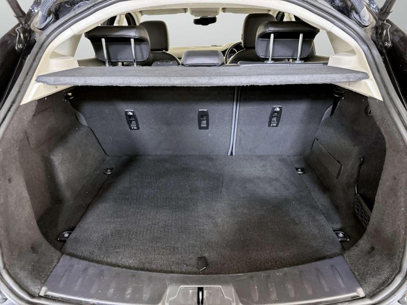 Used Jaguar E-Pace 2019 for sale - 76960934: Photo 15