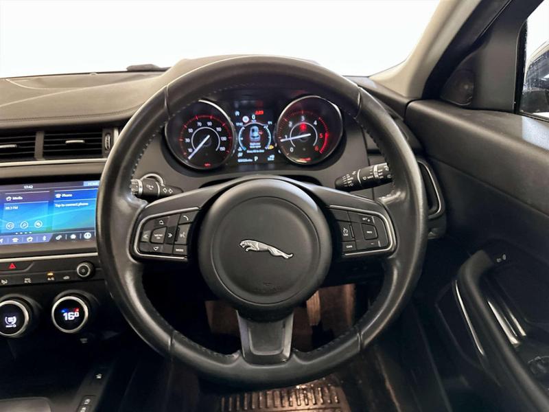 Used Jaguar E-Pace 2019 for sale - 76960934: Photo 17