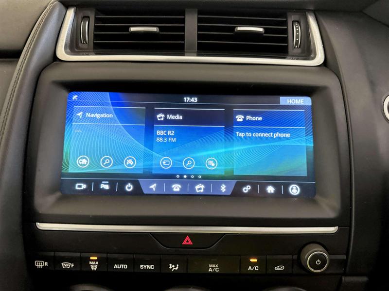 Used Jaguar E-Pace 2019 for sale - 76960934: Photo 22