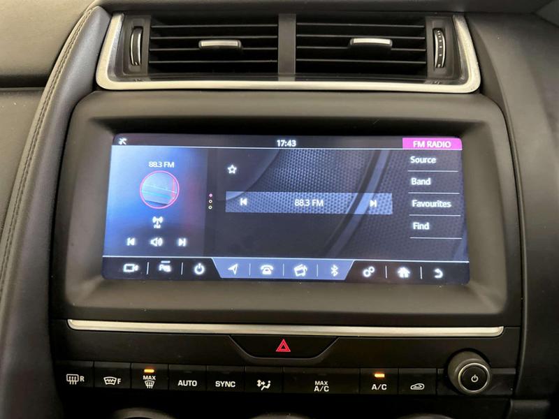 Used Jaguar E-Pace 2019 for sale - 76960934: Photo 23
