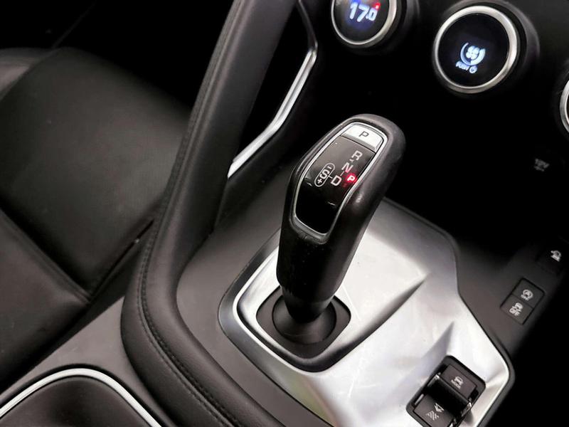 Used Jaguar E-Pace 2019 for sale - 76960934: Photo 27