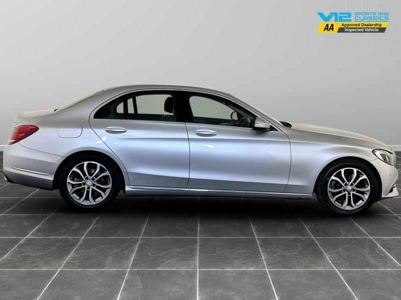 Used Mercedes-Benz C Class 2015 for sale - 76322330: Photo 11