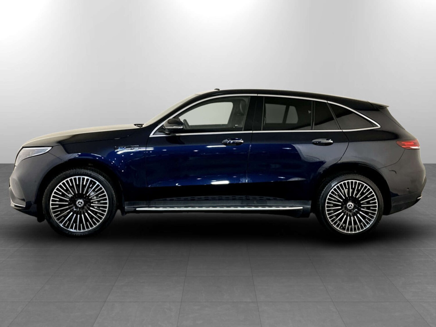 Used Mercedes-Benz EQC 2021 for sale - 77495052: Photo 7