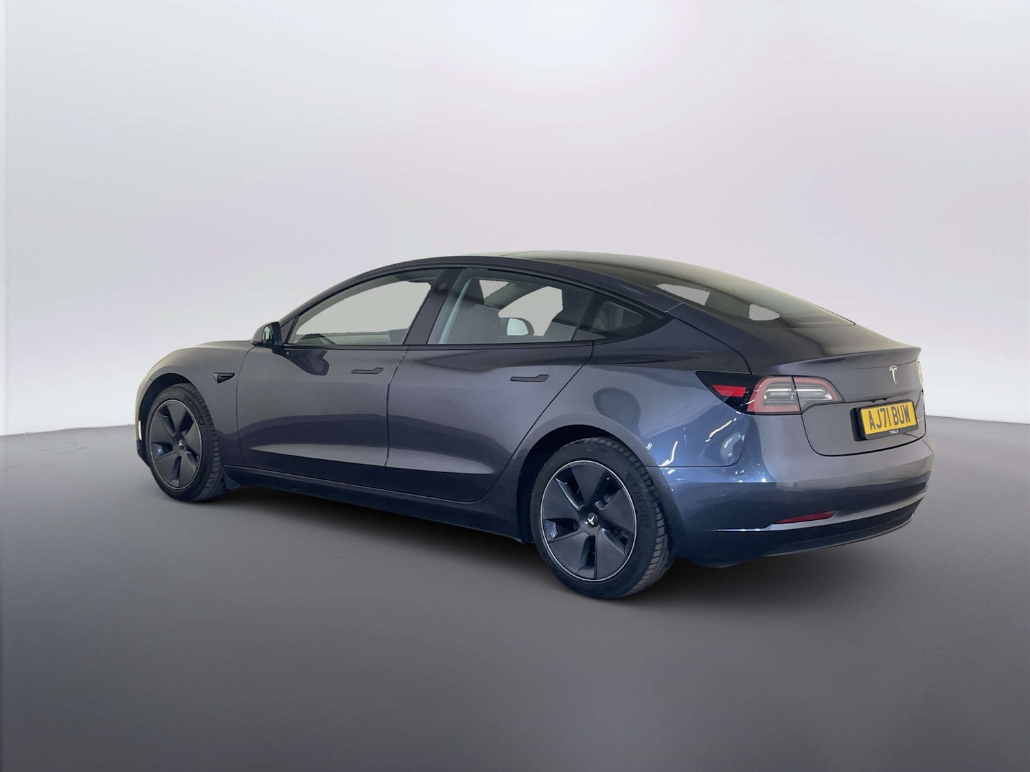 Used Tesla Model 3 2021 for sale - 78196839: Photo 8