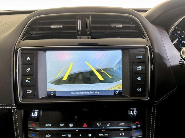 Used Jaguar F-Pace 2017 for sale - 76322331: Photo 23