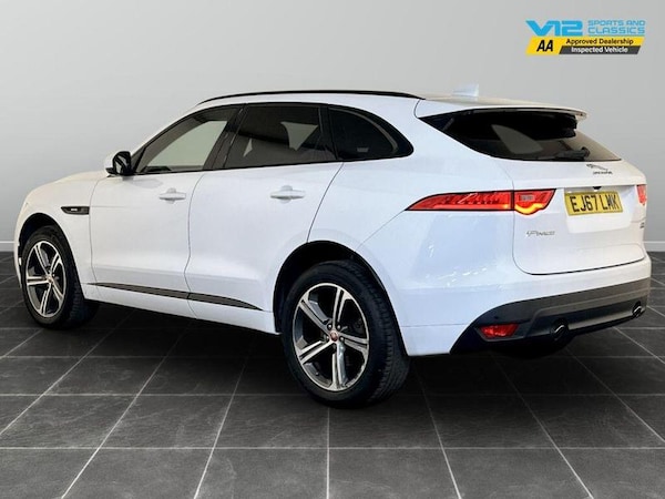 Used Jaguar F-Pace 2017 for sale - 76322331: Photo 8
