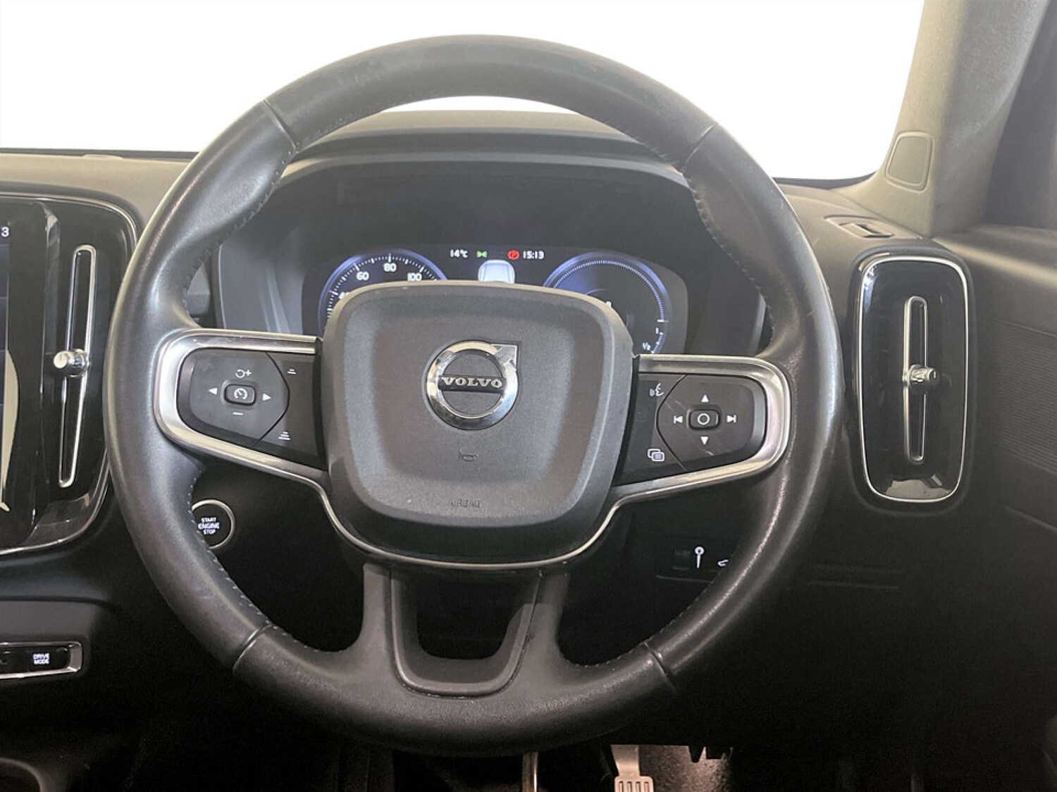 Used Volvo XC40 2020 for sale - 77655581: Photo 14