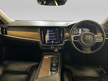 Used Volvo V90 2019 for sale - 79274470: Photo