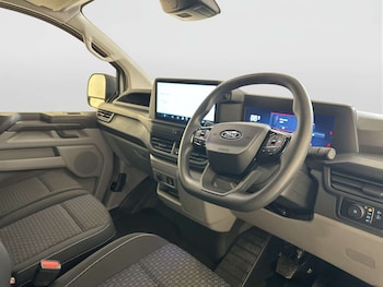 Used Ford E-Transit 2025 for sale - 78650813: Photo
