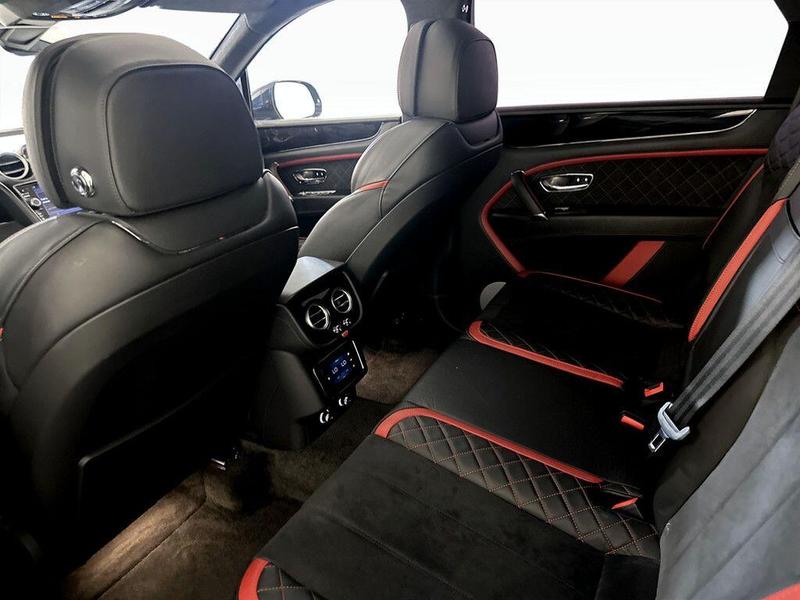 Used Bentley Bentayga 2019 for sale - 76706059: Photo 14