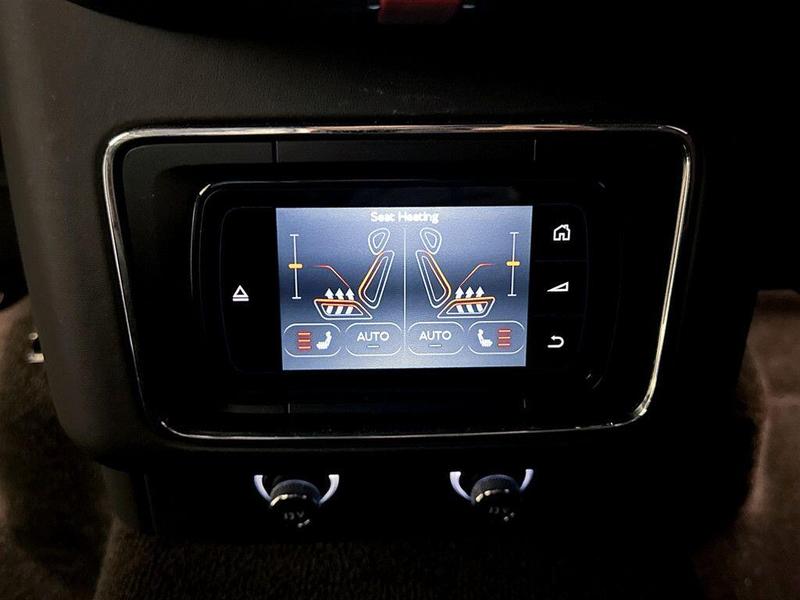 Used Bentley Bentayga 2019 for sale - 76706059: Photo 32