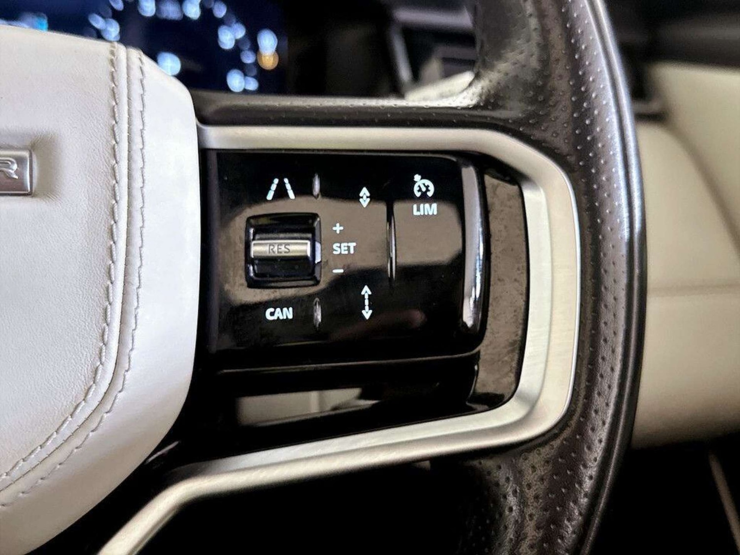 Used Land Rover Range Rover Velar 2021 for sale - 77285469: Photo 19