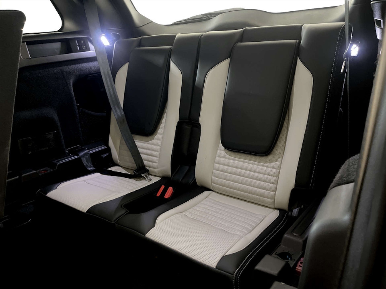 Used Land Rover Discovery Sport 2020 for sale - 77186086: Photo 17