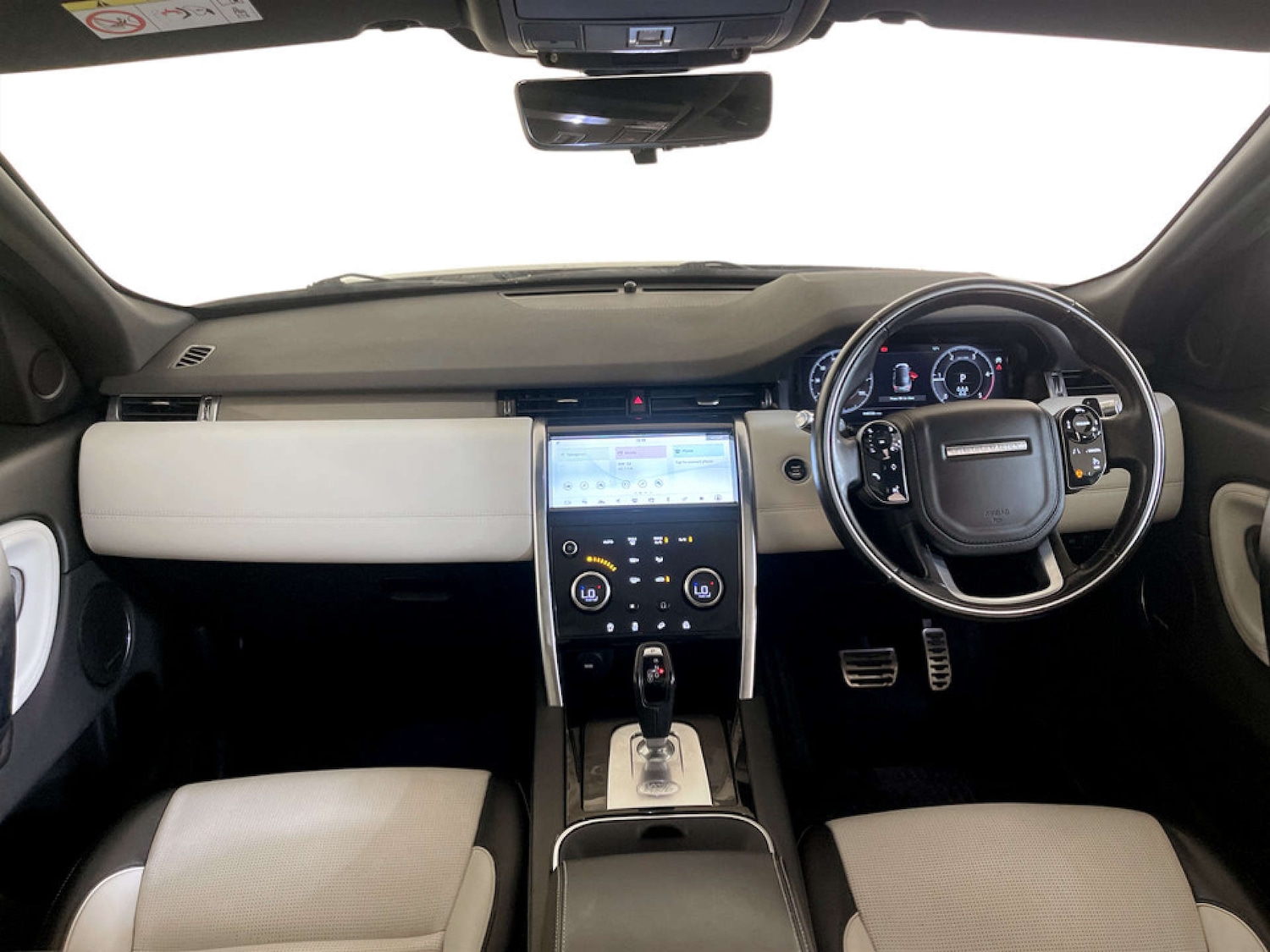 Used Land Rover Discovery Sport 2020 for sale - 77186086: Photo 3