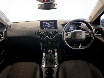 Used DS Automobiles DS 3 Crossback 2022 for sale - 75997447: Photo