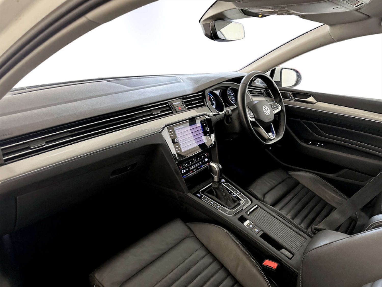 Used Volkswagen Passat 2021 for sale - 77403468: Photo 11