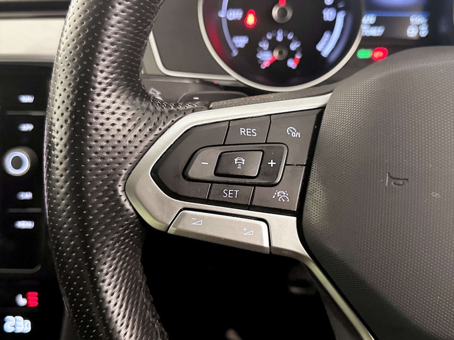 Used Volkswagen Passat 2021 for sale - 77403468: Photo 16