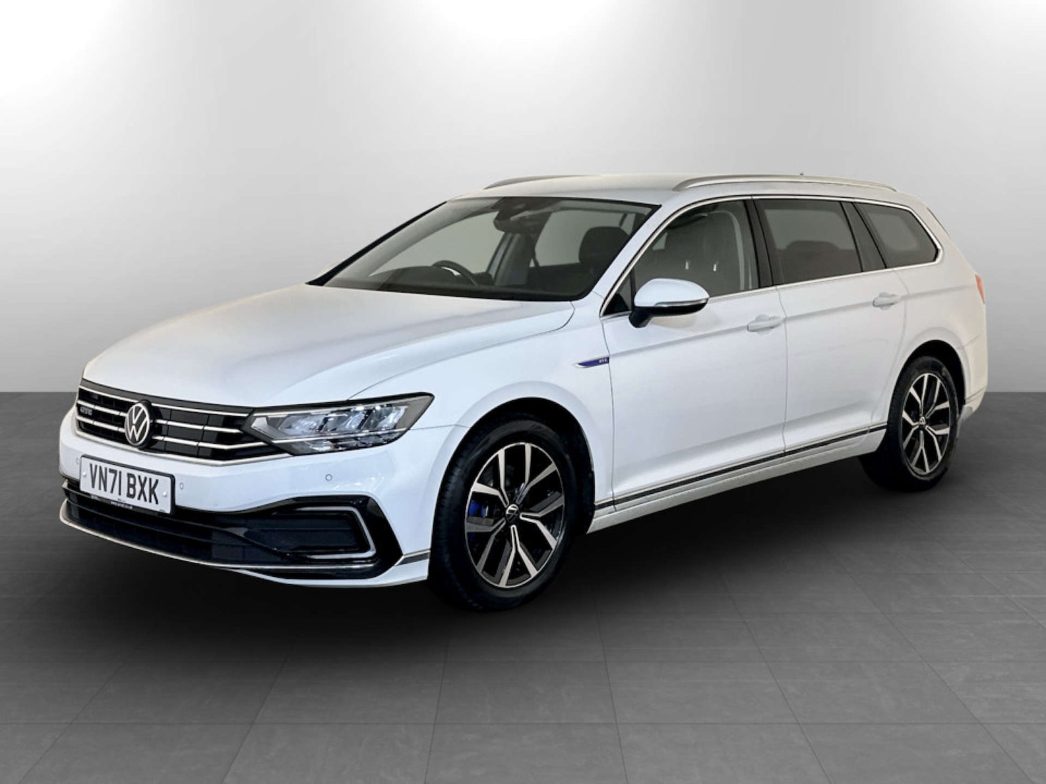 Used Volkswagen Passat 2021 for sale - 77403468: Photo 5