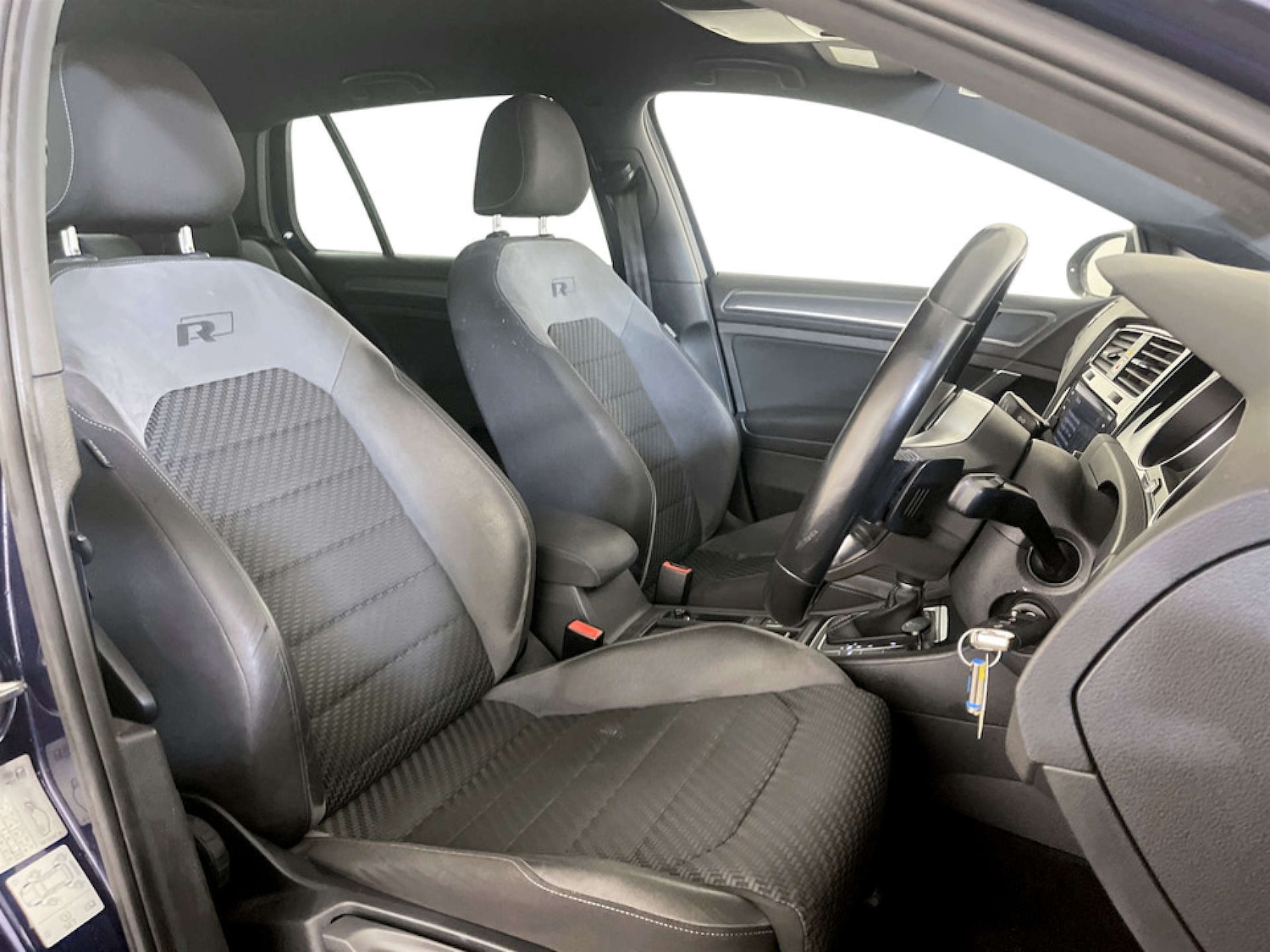 Used Volkswagen Golf 2018 for sale - 77249238: Photo 13