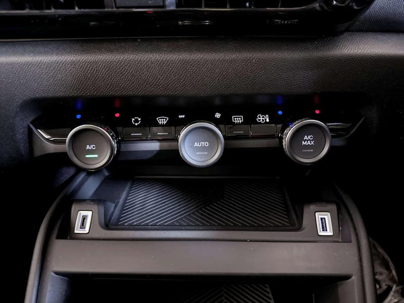 Used Citroen C4 2022 for sale - 76858805: Photo 25