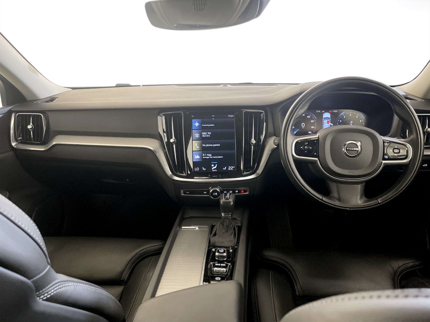 Used Volvo V60 2019 for sale - 77185762: Photo 3