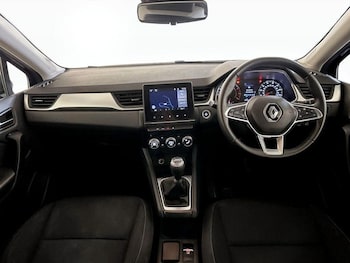 Used Renault Captur 2021 for sale - 76036181: Photo