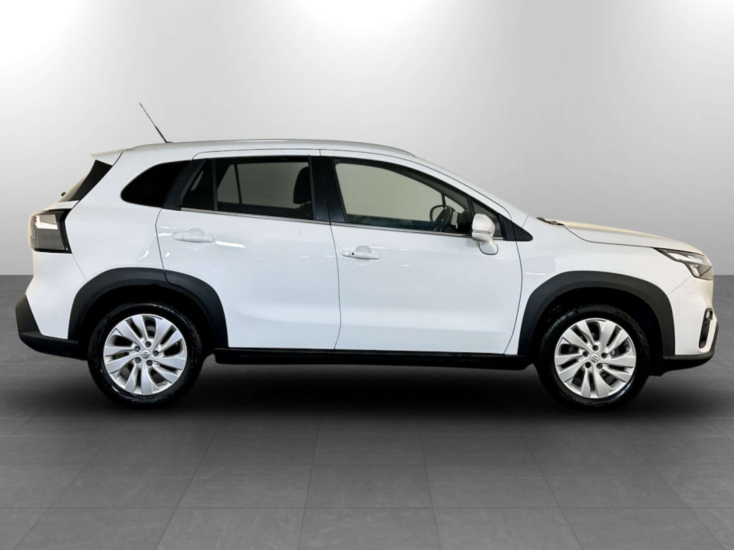 Used Suzuki SX4 S-Cross 2023 for sale - 77186077: Photo 11