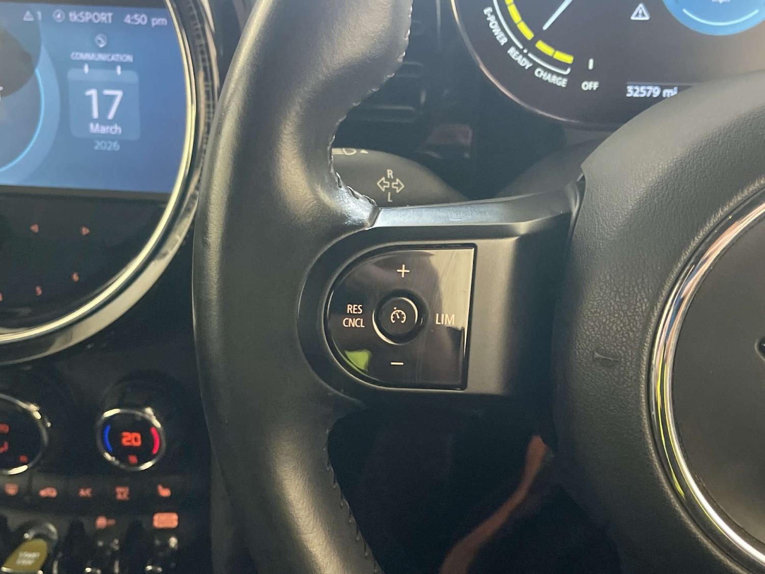 Used MINI Hatch 2022 for sale - 77920685: Photo 17